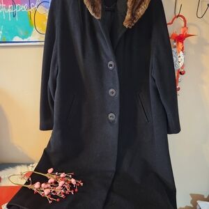 Vintage Black Coat with Brown Fur Collar